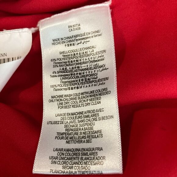 BCBG Maxazria Lipstic Red Cold Shoulder Size 2/XS Like New - Picture 11 of 11